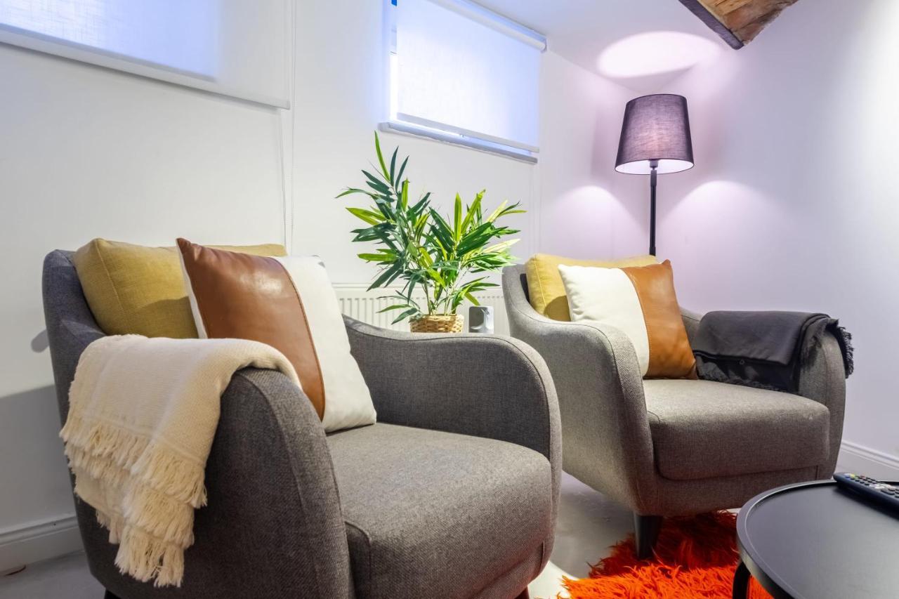 Апартаменты Vibrant Flat 5 Minutes Walk To Istiklal In Beyoglu Стамбул Экстерьер фото