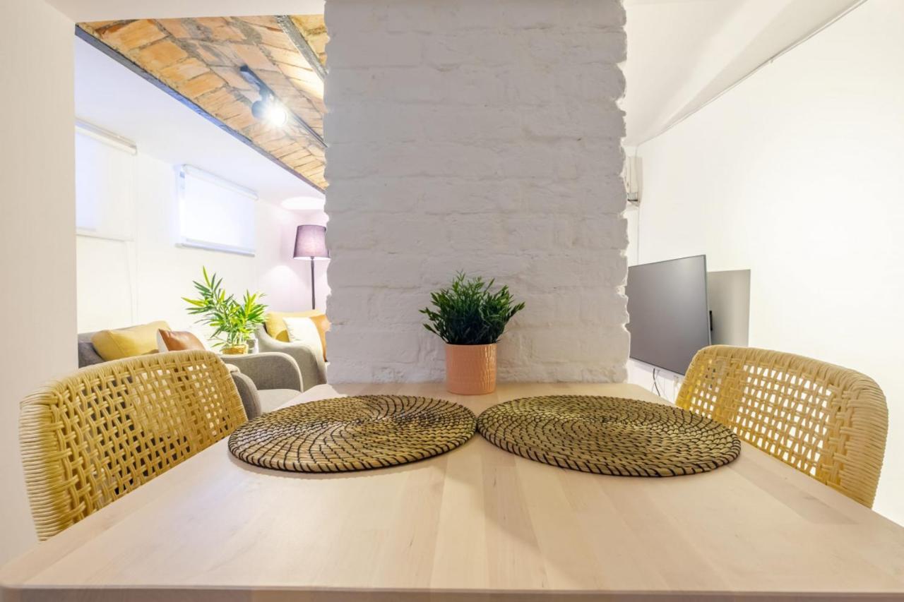 Апартаменты Vibrant Flat 5 Minutes Walk To Istiklal In Beyoglu Стамбул Экстерьер фото